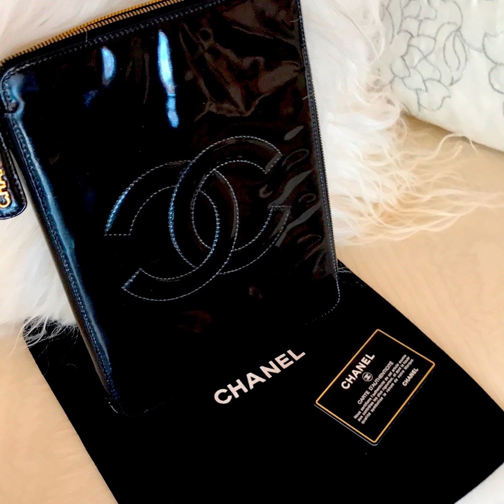 CHANEL LG AGENDA